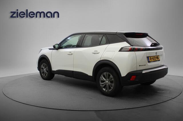 Peugeot e-2008 50 kWh - Carplay, Stoelverw. SOH 92%