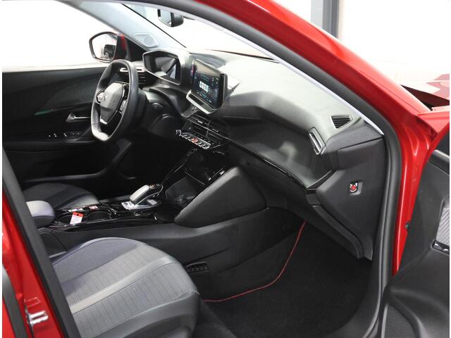 Peugeot e-2008 EV Allure Pack 50 kWh 136PK | Accurapport 92%| 1ste eigenaar | AppleCarplay/Android Auto | Armsteun | AUTOMAAT | Keyless | Stoelverwarming | Adaptive Cruise Control | Climate Control | FULL LED | Isofix | Parkeersensoren | Privacy Glass |