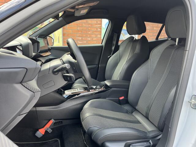 Peugeot e-2008 EV GT 54 kWh | Keyless | Adaptive Cruise Control | Carplay/Android auto |