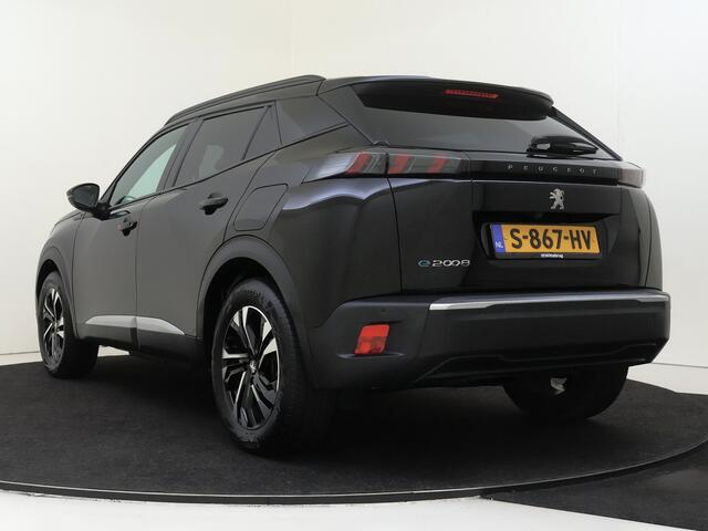 Peugeot e-2008 EV Allure Pack 50 kWh | Camera | Navigatie | Keyless |