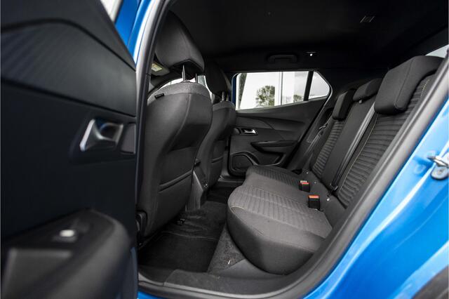 Peugeot e-2008 EV Active 54 kWh | Camera | Stoelverw.