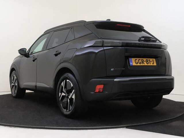 Peugeot e-2008 EV GT 54 kWh STOERE EV ! LONG RANGE