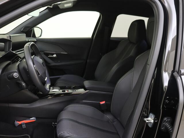 Peugeot e-2008 EV GT 54 kWh STOERE EV ! LONG RANGE
