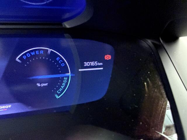 Peugeot e-2008 EV GT 54 kWh TWO TONE !