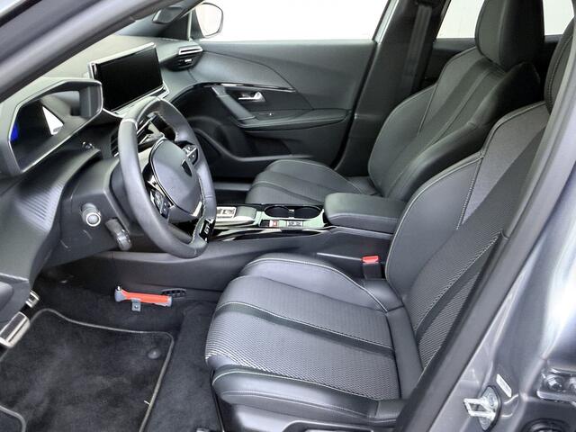 Peugeot e-2008 EV GT 54 kWh TWO TONE !