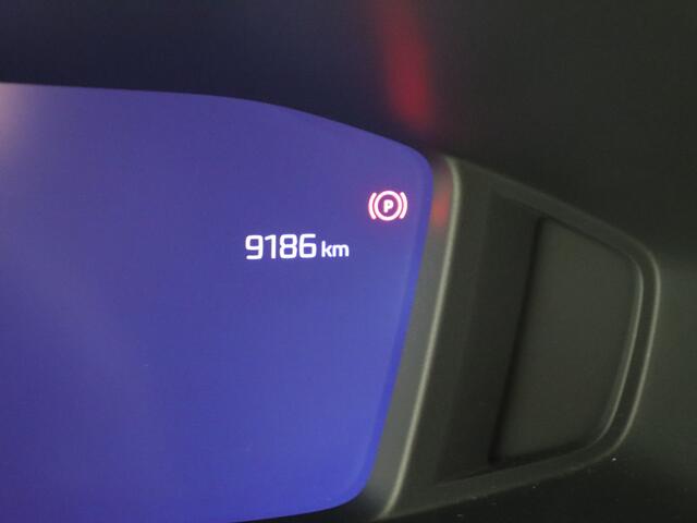 Peugeot e-2008 EV Allure Avantage 54 kWh 2 + 6 jaar garantie !!
