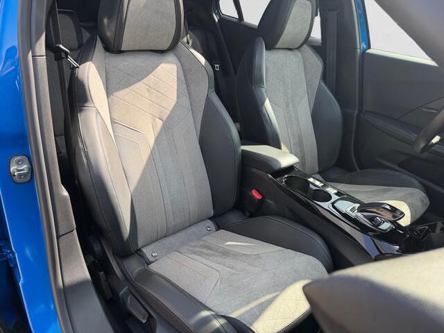 Peugeot e-2008 EV GT 50 kWh- SOH 87%, 265km Range, Panoramadak, 360 Camera, Ada Cruise