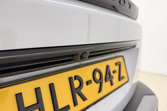 Peugeot e-2008 EV Allure Avantage 54 kWh | Adaptive Cruise Control | 360° Camera | Full LED | Apple Carplay & Android Auto | Navigatie | 17'' Lichtmetalen velgen