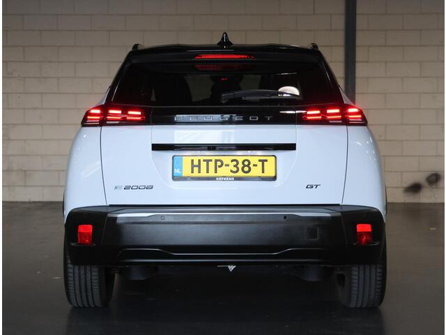 Peugeot e-2008 EV GT Avantage 54 kWh 156PK | 1ste eigenaar | AppleCarPlay/AndroidAuto | Climate Control | Adaptive Cruise Control | 360'Camera | FULL LED | Navigatie | LMV | Parkeersensoren | Privacy Glass | Isofix | Two-Tone | Sfeerverlichting |