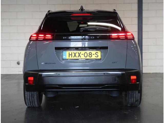 Peugeot e-2008 EV 156PK GT Avantage 54 kWh | 1ste eigenaar | ACCU 98% | AppleCarPlay/AndroidAuto | Climate Control | Adaptive Cruise Control | 360'Camera | FULL LED | Navigatie | LMV | Parkeersensoren | Privacy Glass | Isofix | Two-Tone | Sfeerverlichting |