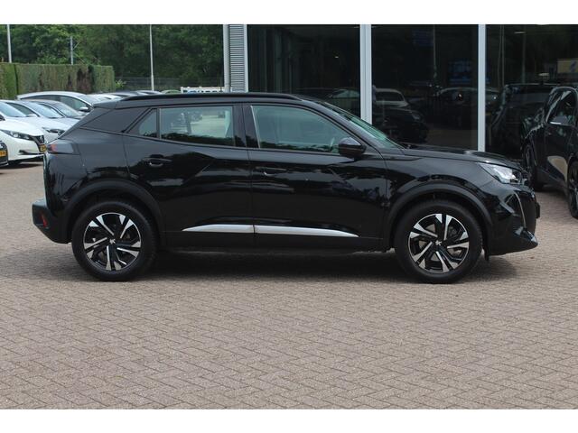 Peugeot e-2008 EV GT Pack 50 kWh / Camera / Virtual Cockpit / Half leder / 18'' / Navigatie / Keyless / Cruise Control Adaptief / Dodehoek detectie