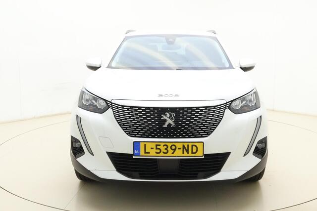 Peugeot e-2008 EV Allure Pack 50 kWh | Soh 96% | Navigatie | Camera | Lichtmetalen velgen | Climate control | Adaptive Cruise control