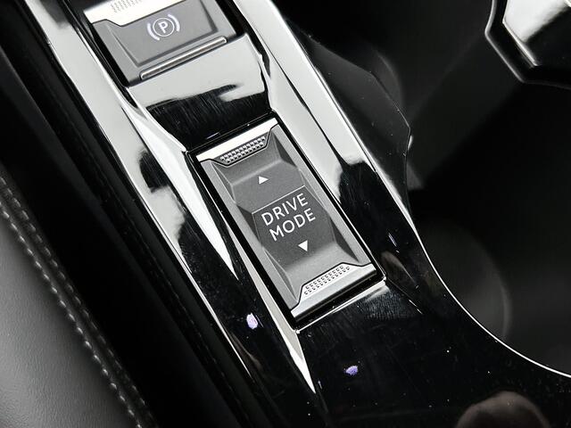 Peugeot e-2008 EV GT 50 kWh | Rijklaar |