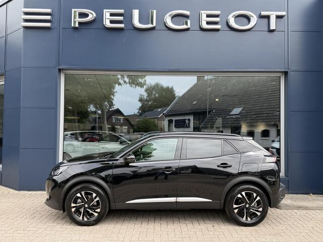 Peugeot e-2008 EV GT | Volledig Elektrisch | Automaat | 3 Fase Lader | Volledig Nappa Lederen Bekleding | Navigatie | Adaptieve Cruise Control | 3D i-Cockpit | Camera | Climate Control | Stoelverwarming | Full LED Koplampen | Keyless Entry | Dode Hoek Detectie | 17" Lic