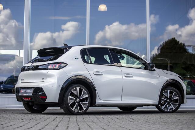 Peugeot e-208 EV GT 350 50 kWh | Pano | Camera | ACC