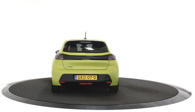 Peugeot e-208 EV Style 50 kWh Navigatie / Parkeerhulp / Nieuwe auto