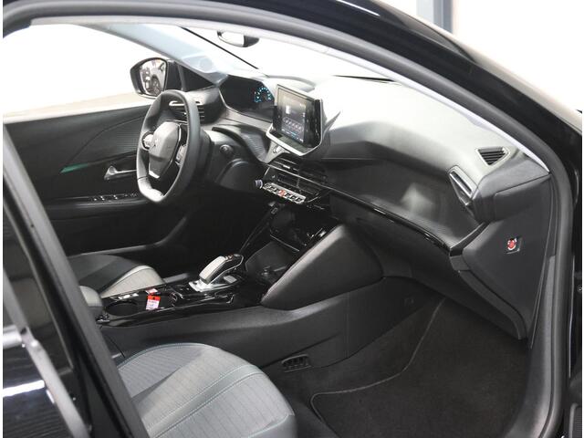 Peugeot e-208 EV Allure 50 kWh 136PK | AppleCarplay/Android Auto | Armsteun | Navigatie | Parkeersensoren | FULL LED | Stoelverwarming | Climate Control | Cruise Control | LMV | Isofix | Privacy Glass |