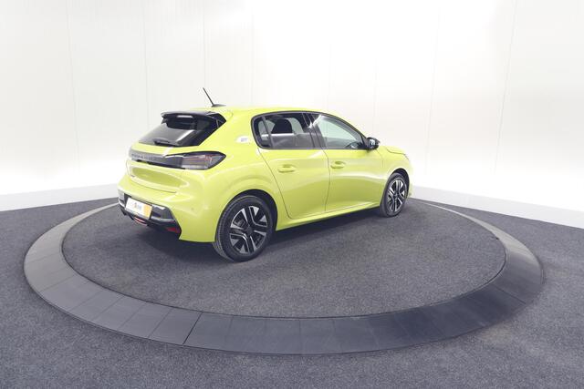 Peugeot e-208 EV Allure 50 kWh | Stoelverwarming | Apple Carplay | Parkeersensoren | Navigatie