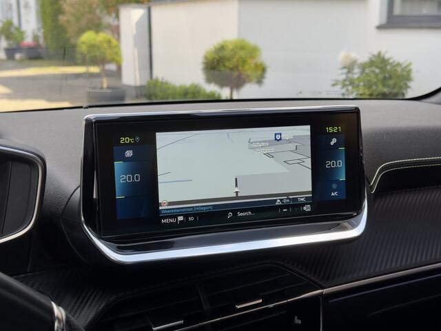 Peugeot e-208 EV GT PACK 50 kWh AUTOM 29D.KM!! PANODAK LEDER NAVI CAMERA LED LMV PDC