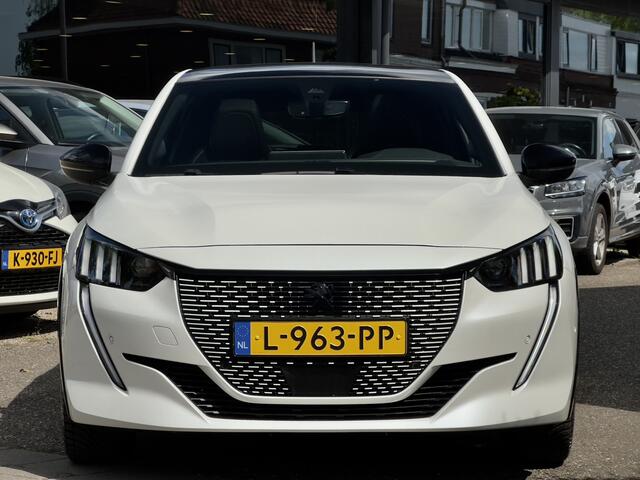 Peugeot e-208 EV GT ACTIE! BETAAL NU 9950 50/50 GRATIS 2JR RENTEVRIJ FINANCIEREN