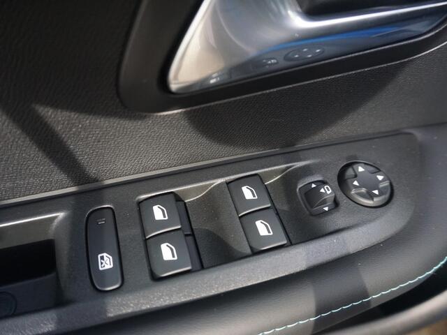 Peugeot e-208 EV Allure Pack 50 kWh Afn. Trekhaak / fietsendragerbeugel