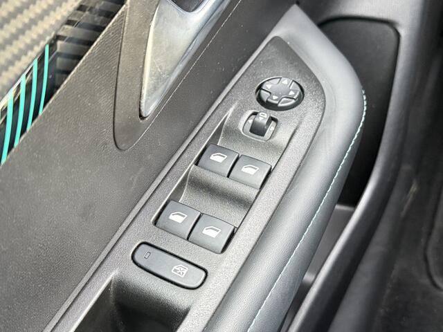 Peugeot e-208 BJR 2020 EV Allure Première 50 kWh 136 PK STOELVERWARMING | CAMERA | NAVI | TELEFONIE | 71DKM!