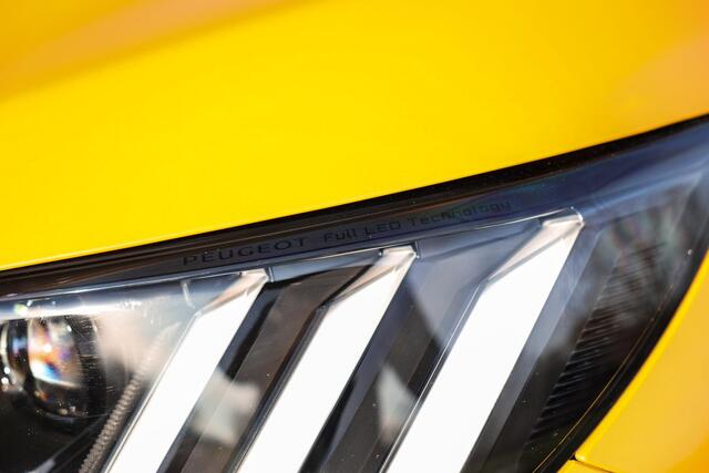 Peugeot e-208 EV GT 350 50 kWh ? Pano ? Matrix LED ? 3 Fase