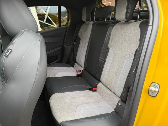 Peugeot e-208 EV GT 350 50 kWh STOELVERW. / ADDAPT.CRUISE / CAMERA / CARPLAY /