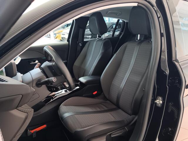 Peugeot e-208 EV Allure Pack 50 kWh Apple Carplay/Android Auto | Achteruitrijcamera | Climate Control