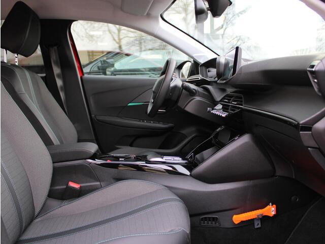 Peugeot e-208 EV Allure Pack 50 kWh | Navi / Camera / Climate