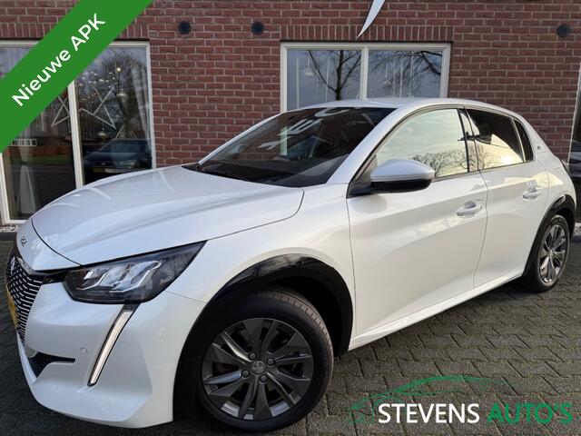 Peugeot e-208 EV Allure 50 kWh CAMERA / KEYLESS / V+A PDC / LMV / PARELMOER WI