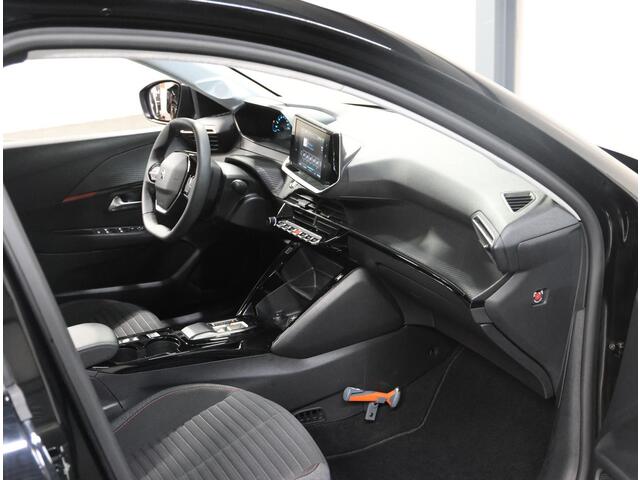 Peugeot e-208 Active Pack 50kWh 136PK | 1ste eigenaar | ACCU 95% | 3 FASE | Navigatie | Parkeersensoren | AUTOMAAT | AppleCarPlay/Android | Armsteun | Parkeersensoren | Climate Control | Cruise Control | Isofix |