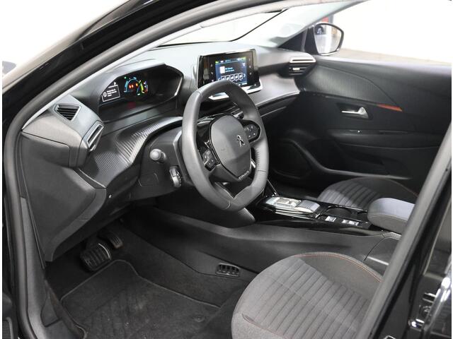 Peugeot e-208 Active Pack 50kWh 136PK | 1ste eigenaar | ACCU 95% | 3 FASE | Navigatie | Parkeersensoren | AUTOMAAT | AppleCarPlay/Android | Armsteun | Parkeersensoren | Climate Control | Cruise Control | Isofix |