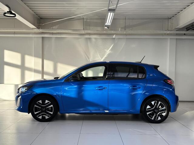 Peugeot e-208 EV Style 50 kWh Navigatie | Keyless | Stoelverwarming | Parkeersensoren achter | Android auto / Apple carplay