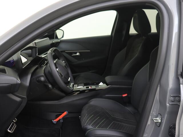 Peugeot e-208 EV GT Avantage 51 kWh | Stoelverwarming | Adapt. Cruise | Camera | 17% bijtelling!!!