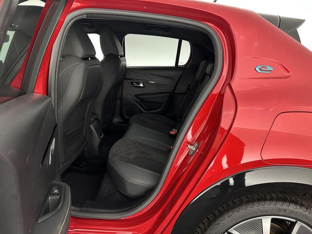 Peugeot e-208 EV GT Pack 50 kWh [ 3-Fase-11kW ] {SOH-88%] (INCL-BTW) *FULL-LED | DIGI-COCKPIT | BLINDSPOT | CAMERA | LEATHER-ALCANTARA | AMBIENTLIGHT | NAVI-FULLMAP | LANE-ASSIST | KEYLESS | DAB | CCS-FASTLOADER | HEATED-SPORTSEATS | 17''ALU*