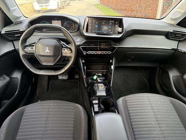 Peugeot e-208 EV Active Pack 50 kWh / AUTOMAAT / 88dkm! NAP!