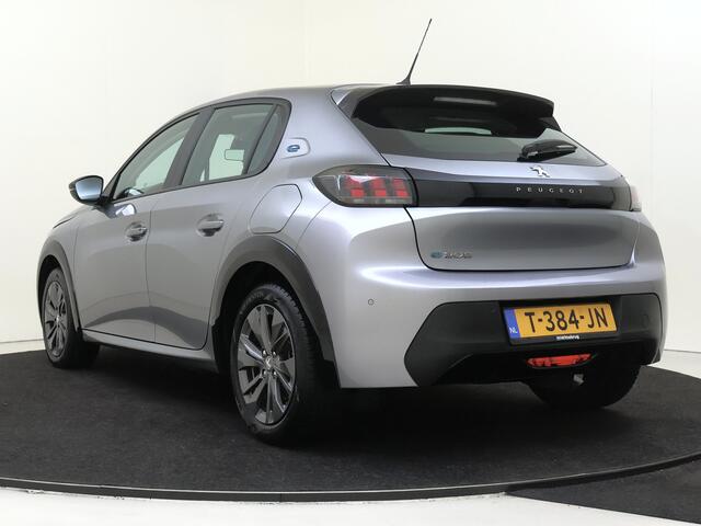 Peugeot e-208 EV Active Pack 50 kWh 3-FASE | Navigatie | Climate Control | Carplay | Parkeerhulp |