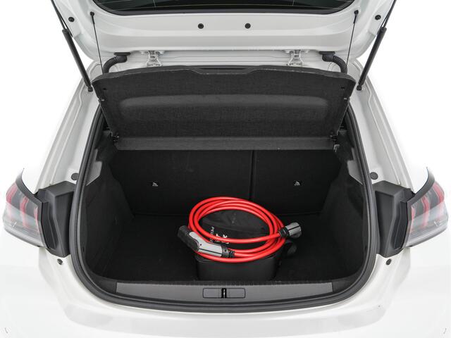 Peugeot e-208 EV GT Pack 50 kWh (3-Fase-11kW) {SOH-86%} (INCL-BTW) *HEATPUMP | PANO | FULL-LED | DIGI-COCKPIT | BLINDSPOT | CAMERA | LEATHER-ALCANTARA | AMBIENTLIGHT | NAVI-FULLMAP | LANE-ASSIST | KEYLESS | DAB | CCS-FASTLOADER | HEATED-SPORTSEATS