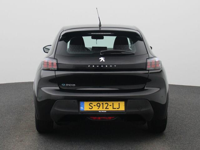 Peugeot e-208 EV Active Pack 50 kWh | Automaat | Parkeersensoren | Navigatie