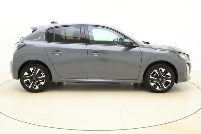 Peugeot e-208 EV Allure Avantage 51 kWh 3-Fasen l 360 Camera l Wireless Apple Carplay & Android Auto l TomTom Navigatie l LED verlichting l Lichtmetalen velgen l Keyless