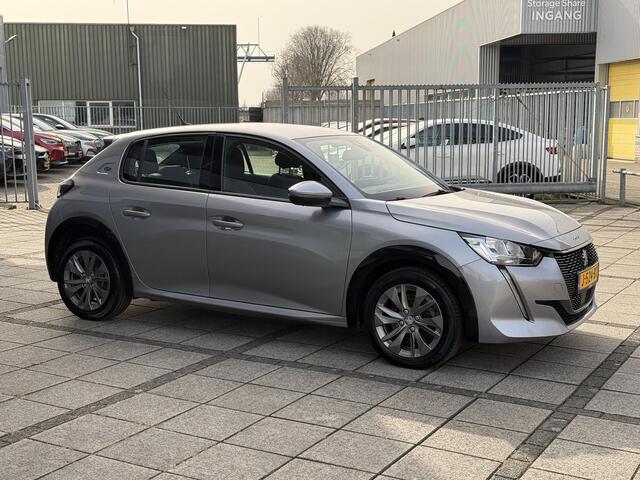Peugeot e-208 Aut. EV Allure Pack | SoH 87% | Navi | Camera | Stoel Verarming |