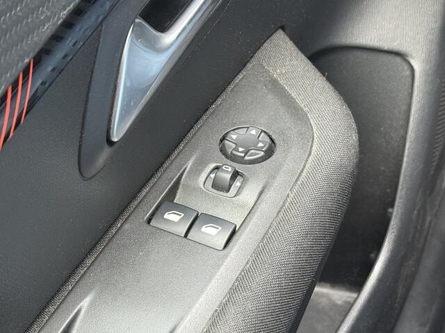 Peugeot e-208 BWJ 2021 EV 136 PK Active 50 kWh NIEUW BINNEN !!