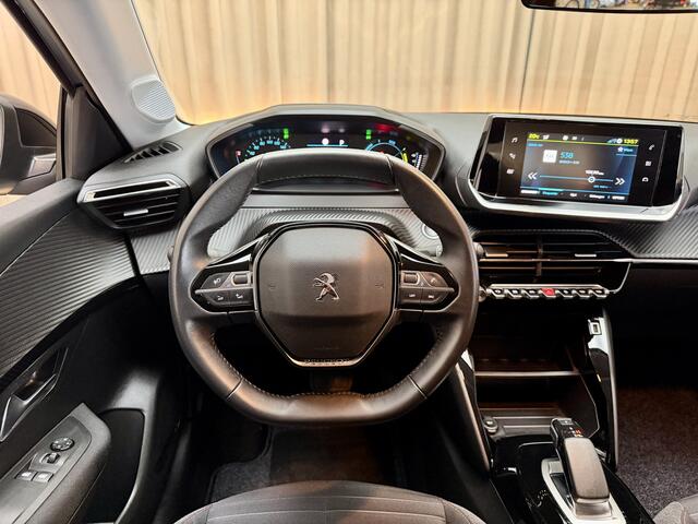 Peugeot e-208 EV Active Pack 50 kWh *3 Fase Laden* Org.NL! / Apple Carplay / Cruise Control / Camera / PDC