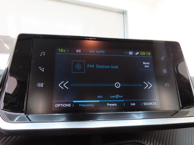 Peugeot e-208 EV Active 50 kWh | 53.000 KM | SOH 93% | Navigatie | VERWACHT!