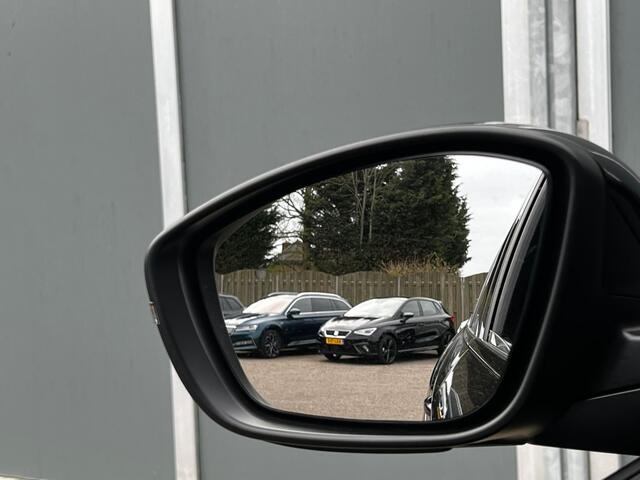 Peugeot e-208 EV GT Pack 50 kWh | Pano | Fase 3 | Side assist | ACC | Camera