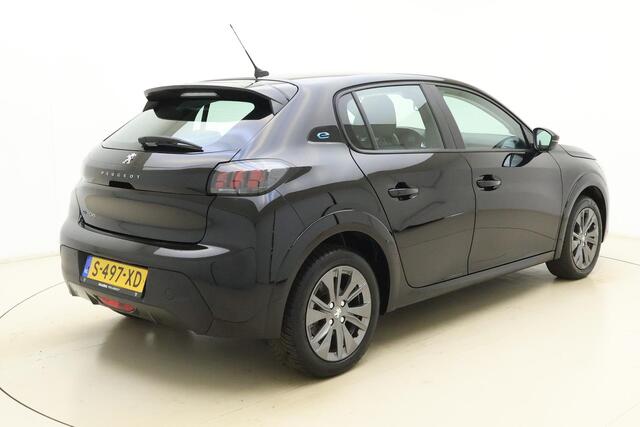 Peugeot e-208 EV Active Pack 50 kWh / airco / apple carplay / navigatie / cruise control / LED dagrijverlichting / lane-keeping systeem
