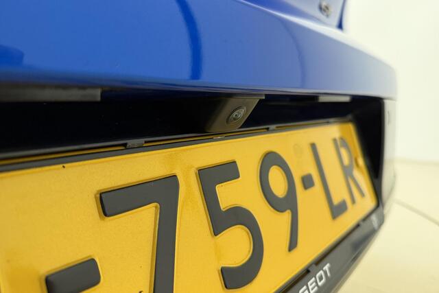 Peugeot e-208 EV GT Pack 50 kWh 3-Fase | Panorama Dak | Alcantara | Stoelverwarming | Adaptieve Cruise Control | Keyless Entry & Start