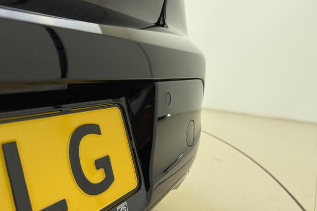 Peugeot e-208 EV Allure 50 kWh | Stoelverwarming | Cruise control | Airco | Navigatie | Parkeersensoren | Laadkabel inbegrepen | Centrale deurvergrendeling | forward collision warning-systeem