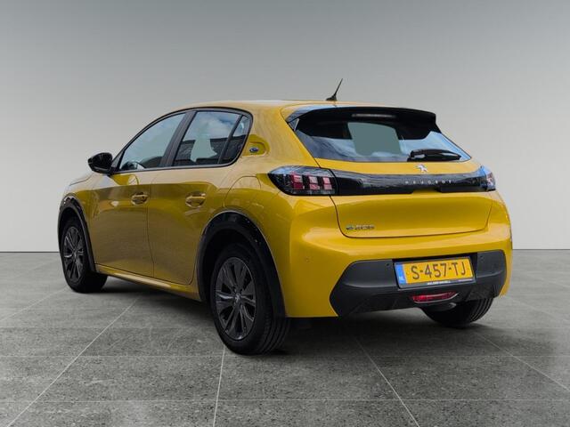 Peugeot e-208 Active Pack EV 3-FASEN 50kWh 136pk APPLE CARPLAY / ANDROID AUTO | PARKEERSENSOREN | 16" LM-VELGEN